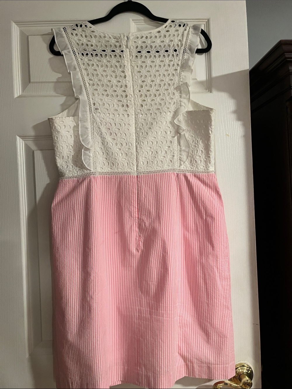 Lilly Pulitzer White Eyelet Bodice Pink Seersucker Skirt women’s Dress. - Picture 5 of 10